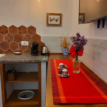 Apartment La