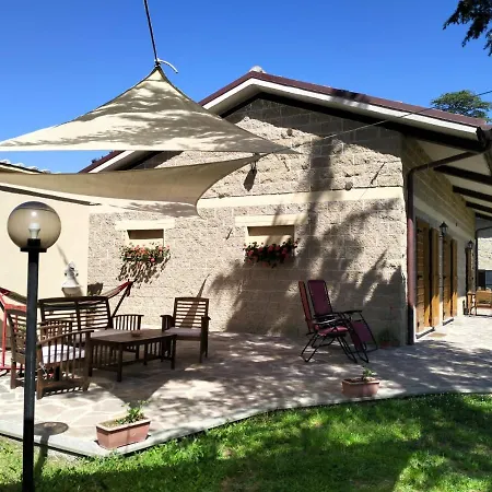 Apartment La